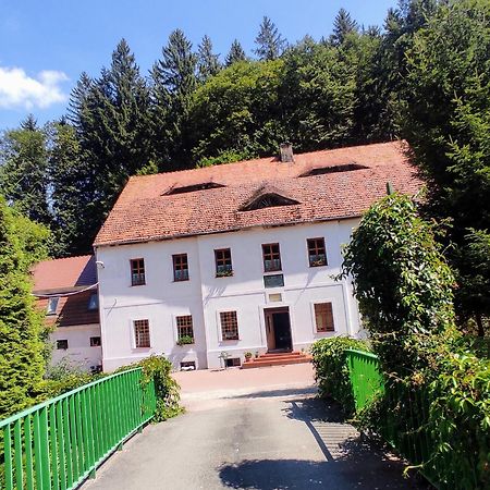 Gospoda W Starym Mlynie Юговице Экстерьер фото